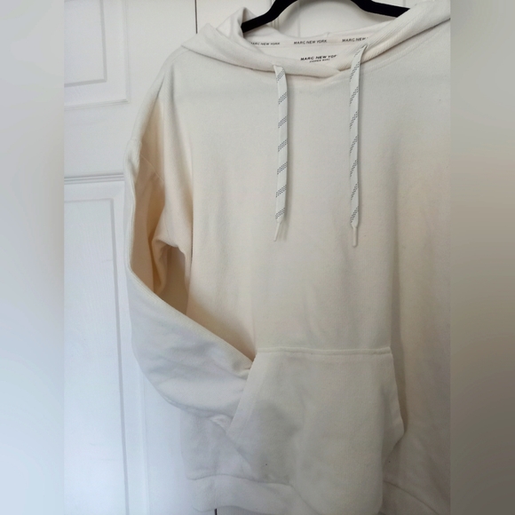 Summer Sweater! - Picture 3 of 5